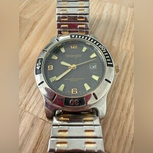 Vintage wrangler Hero men’s two tone stainless steel watch NEW BATTERY